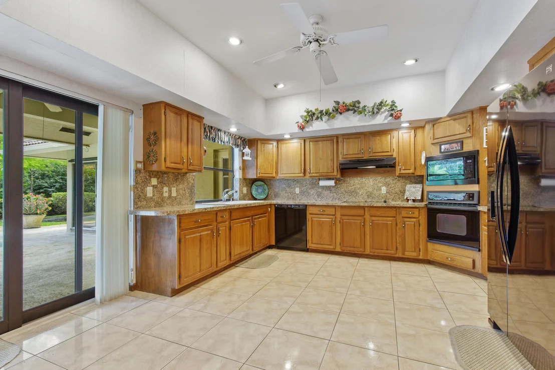 Photo of 10748 Pine Tree Terrace