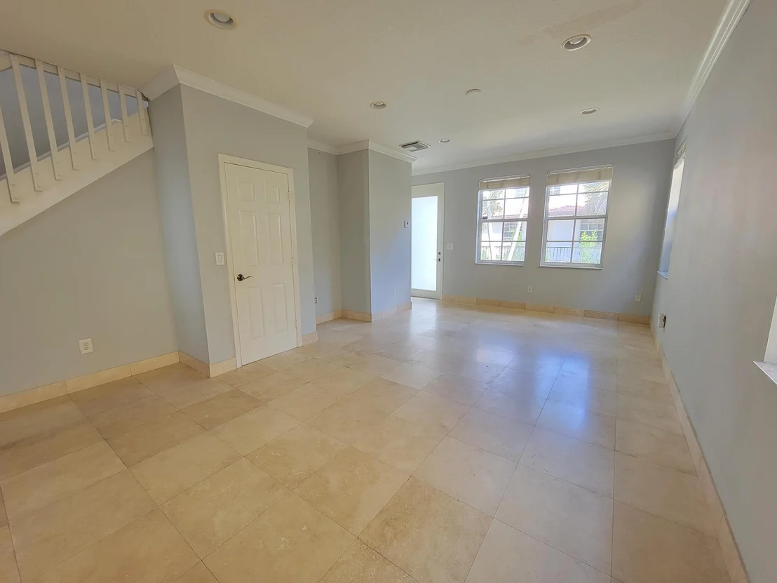 Photo of 491 Leaf Drive