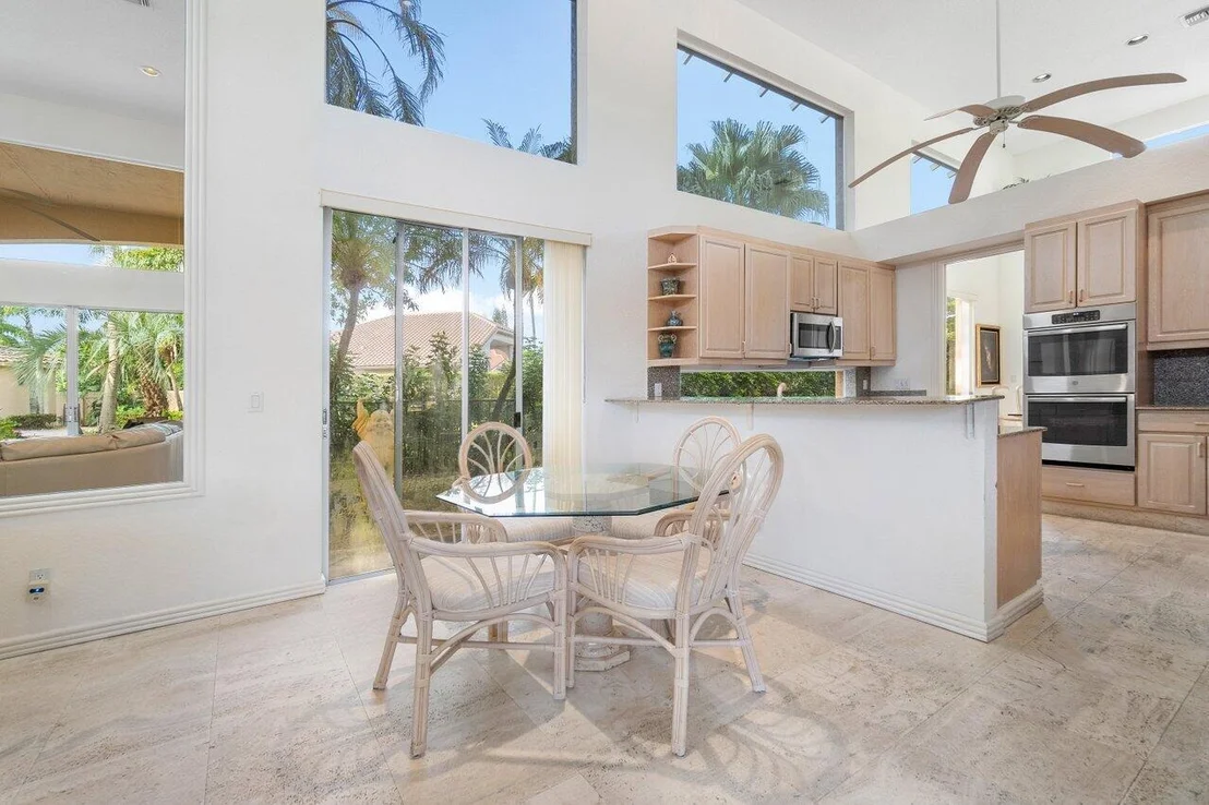 Photo of 5237 Deauville Circle