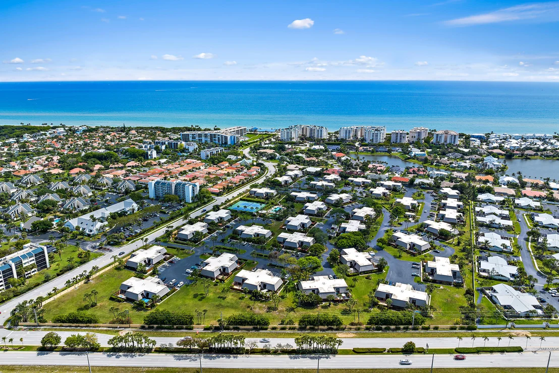 Photo of Unit 7C at 1420 Ocean Way