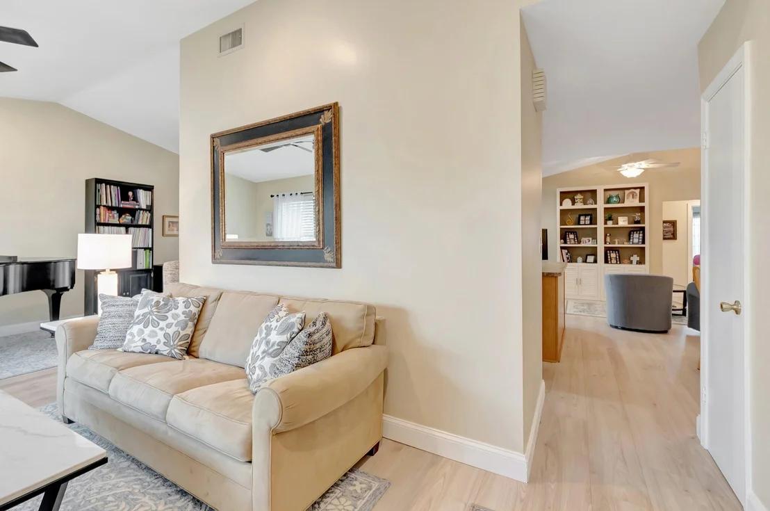 Photo of 11390 Chipmunk Drive