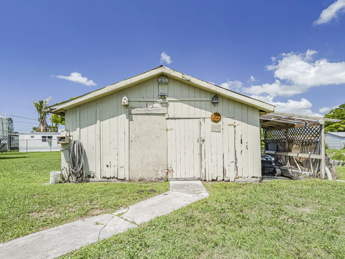 Photo of 1040 Lissie Lane