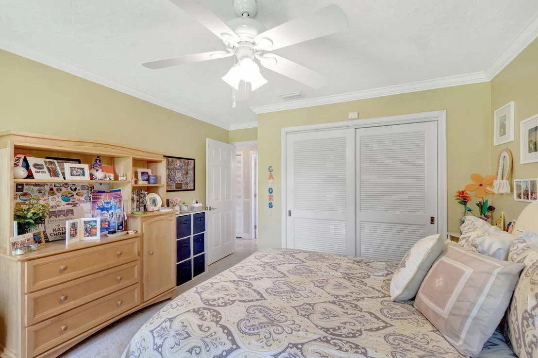 Photo of 15385 Cedar Bluff Place