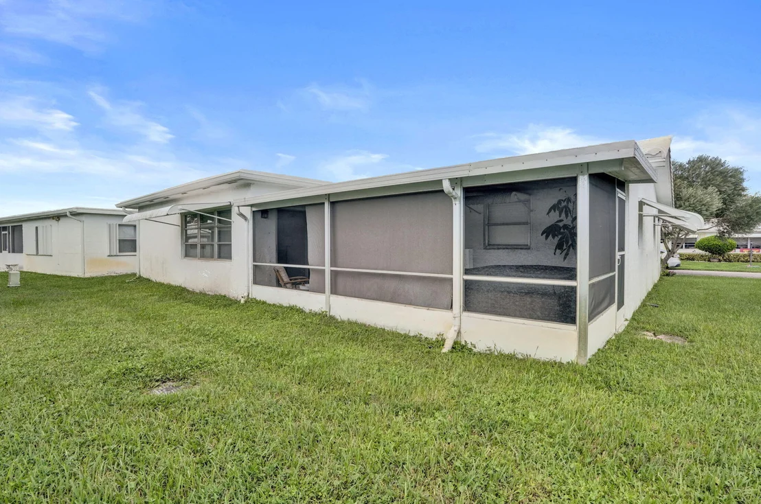 Photo of 2012 SW 18TH Drive
