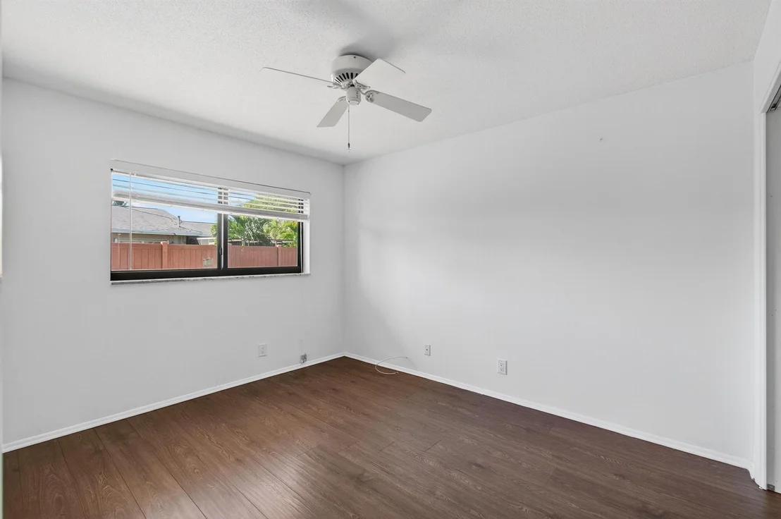 Photo of 714 Heron Drive