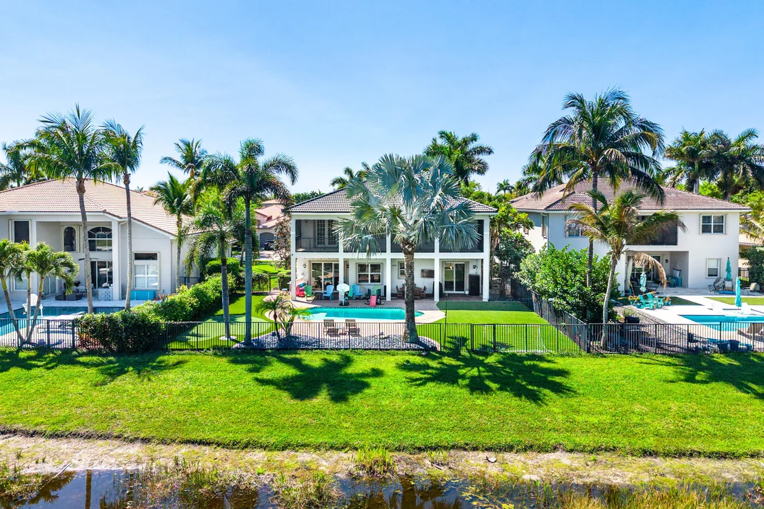 Photo of 8867 Starhaven Cove