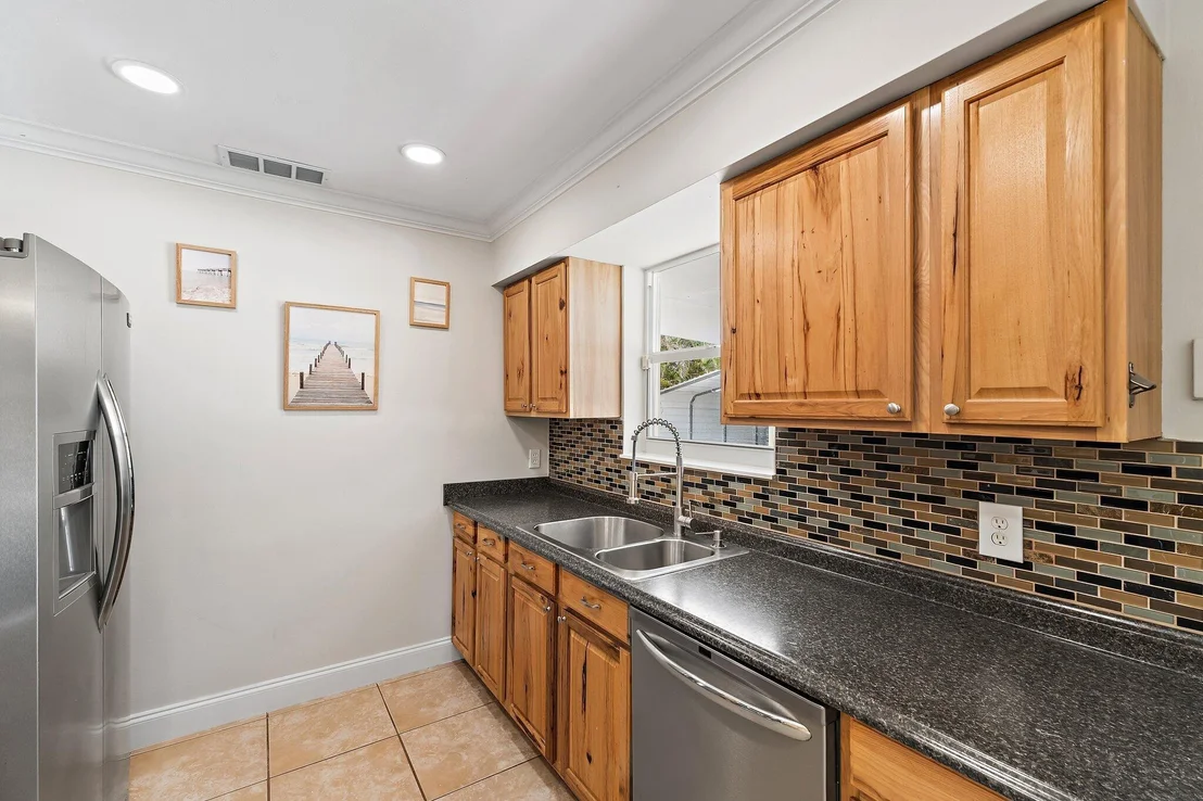 Photo of 1008 Mohawk Street