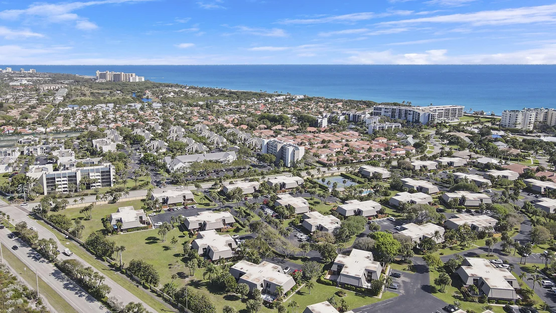 Photo of Unit 5A at 1420 Ocean Way
