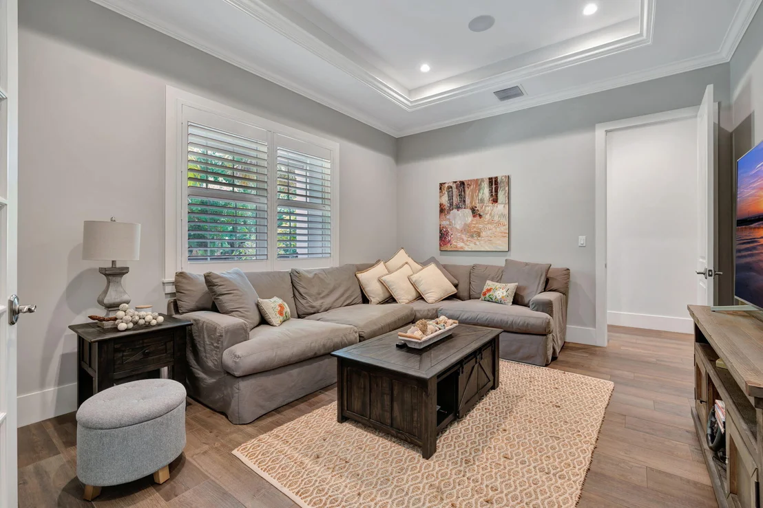 Photo of 10095 176th Lane N