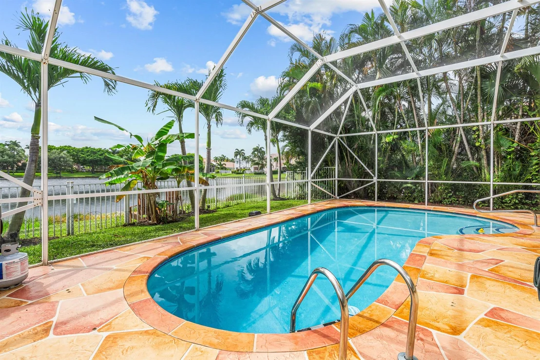 Photo of 7205 Chesapeake Circle