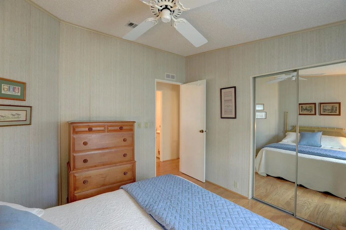 Photo of 498 Marlin Circle