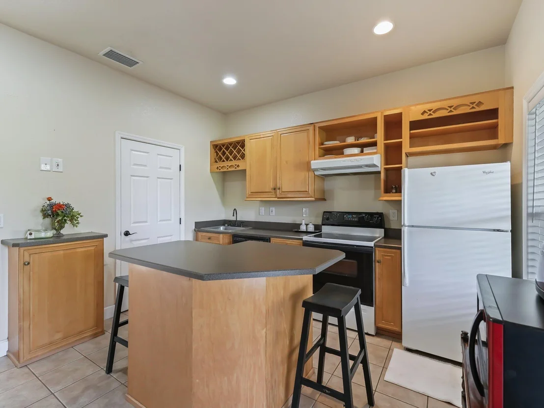 Photo of 12385 NW Highway 225a