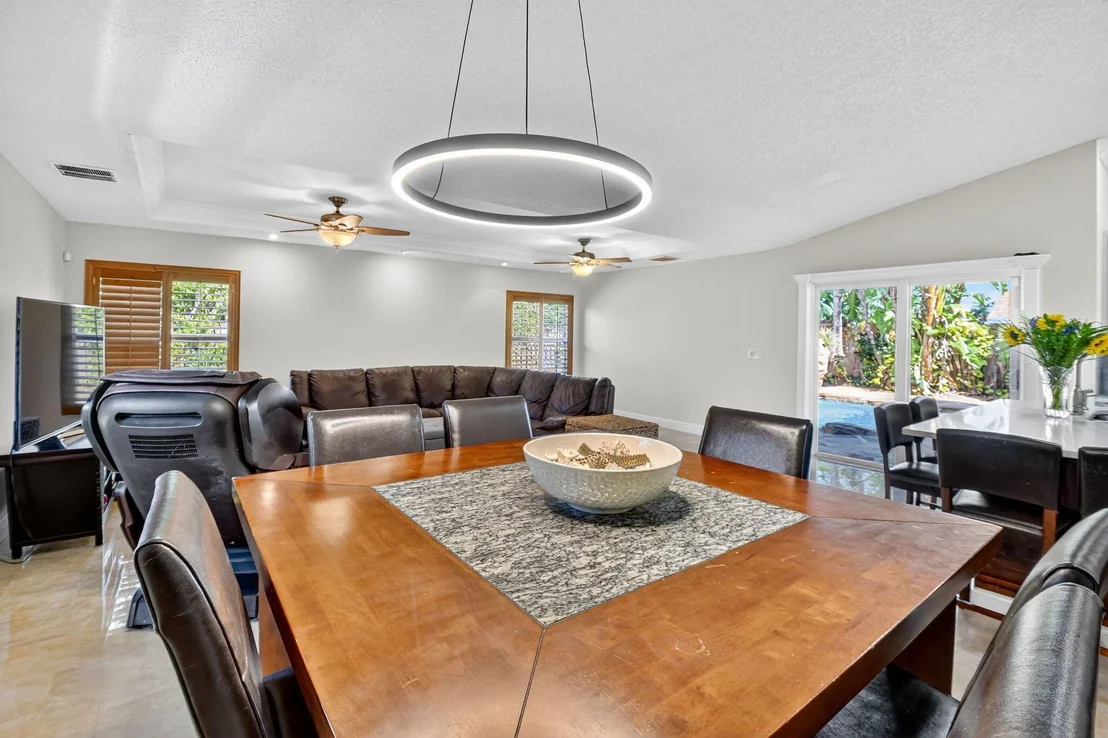 Photo of 9145 Paragon Way