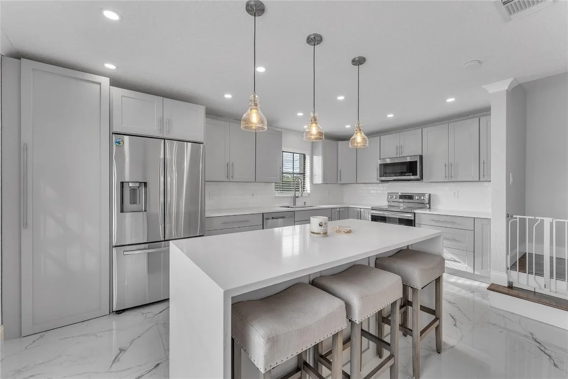 Photo of 2734 Yale Lane
