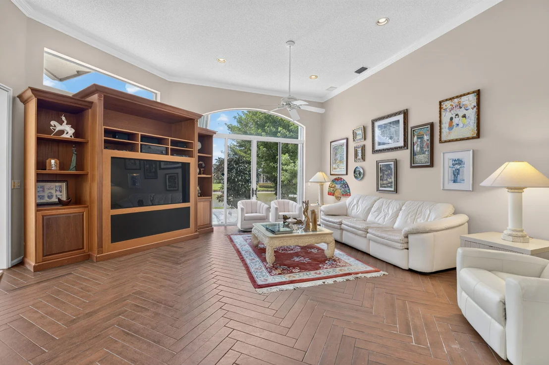 Photo of 7622 Northport Drive