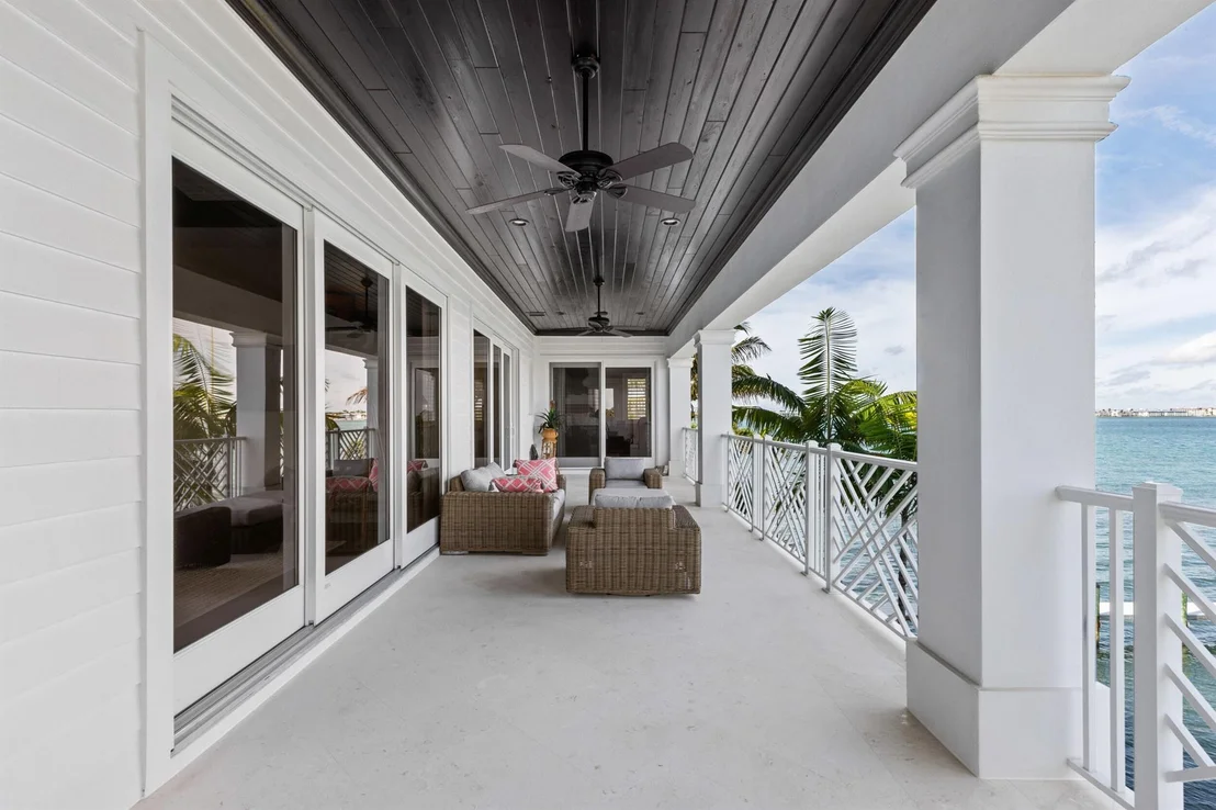 Photo of 1030 Pine Point Road
