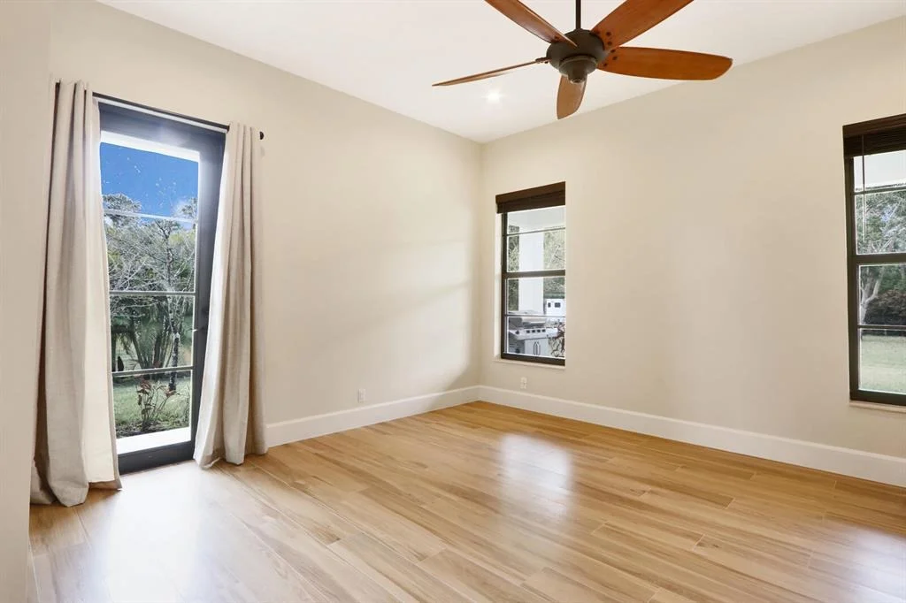 Photo of 16605 123rd Terrace N