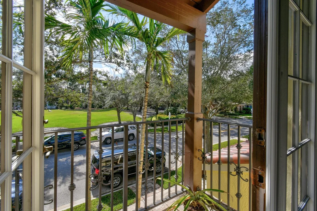 Photo of 119 Barcelona Drive