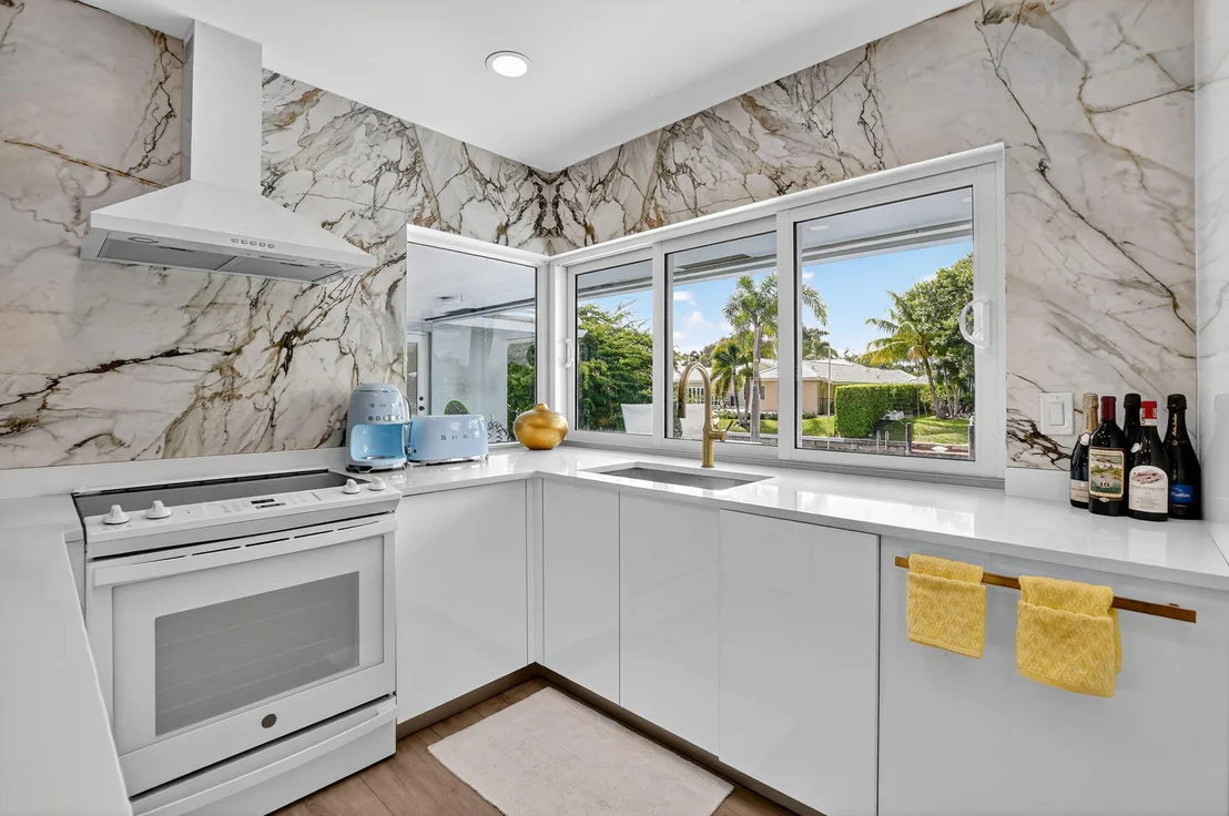 Photo of 891 Hickory Terrace