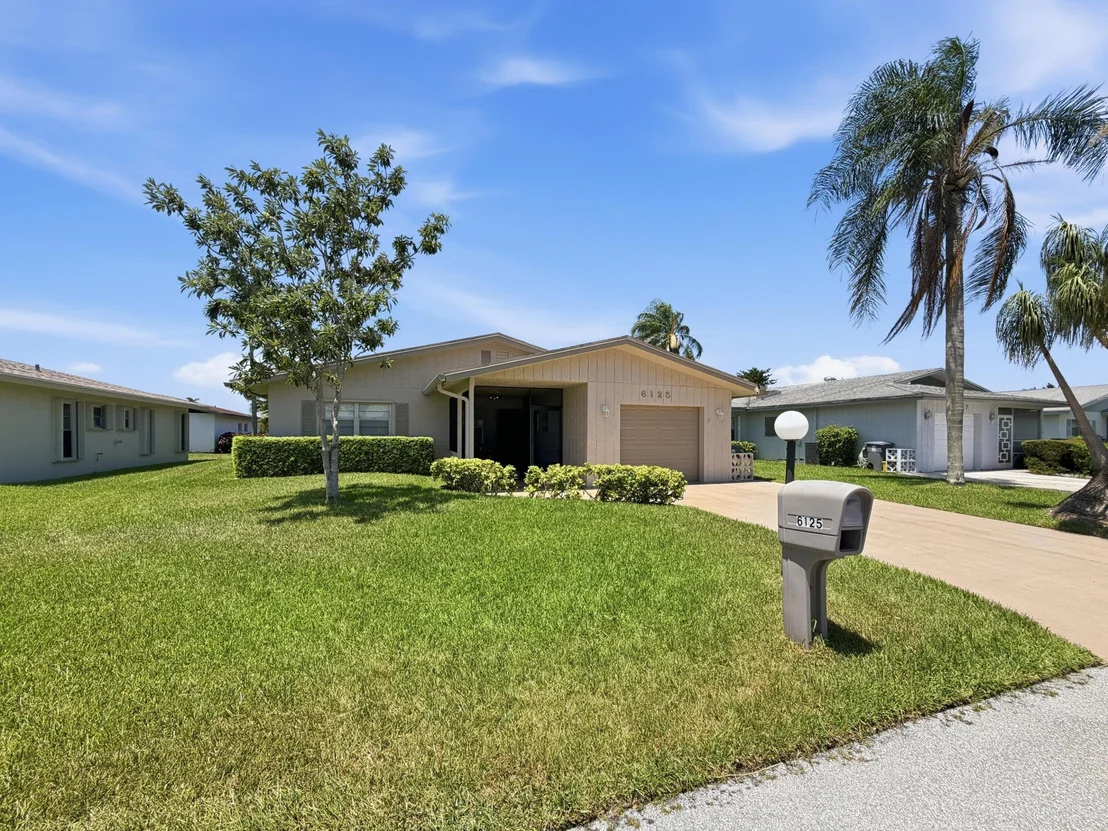 Photo of 6125 Stanley Lane