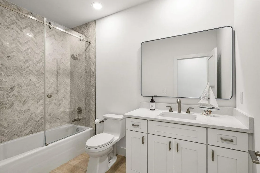 Photo of 18385 SE Village Circle