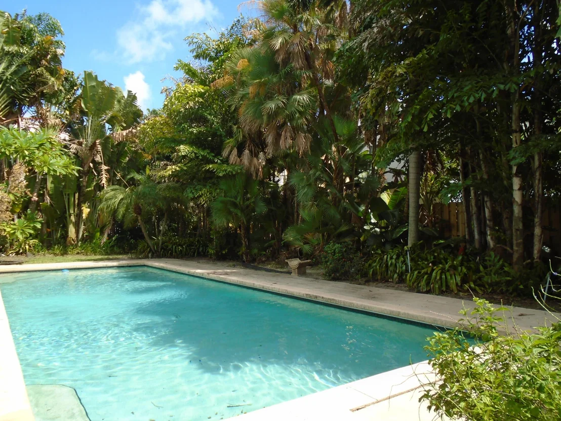 Photo of 210 BELMONTE Road