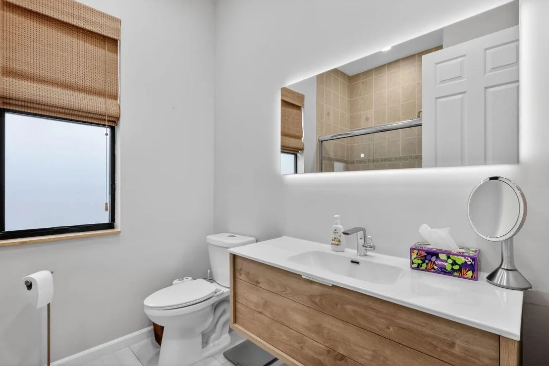 Photo of 16091 Rosecroft Terrace