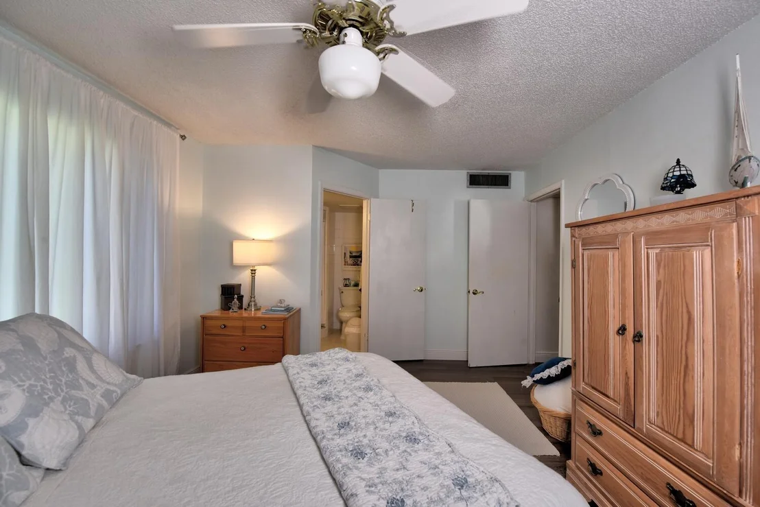 Photo of Unit F5 at 150 Pineview F5 Road