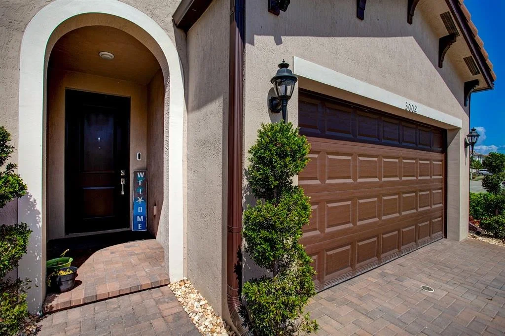 Photo of 3002 Butternut Lane