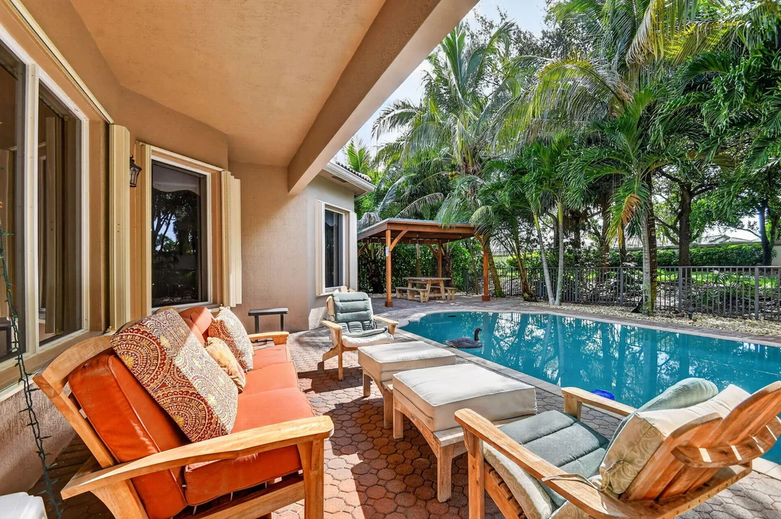 Photo of 6039 WALNUT HILL Drive