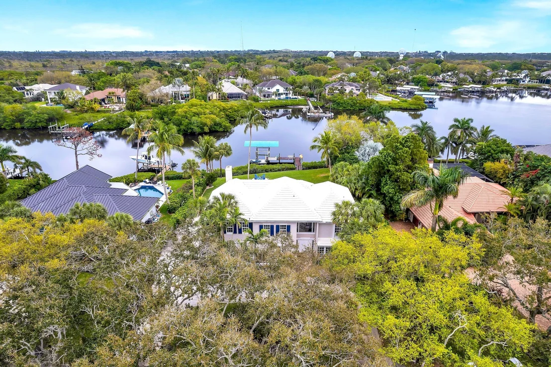 Photo of 18420 SE Heritage Drive