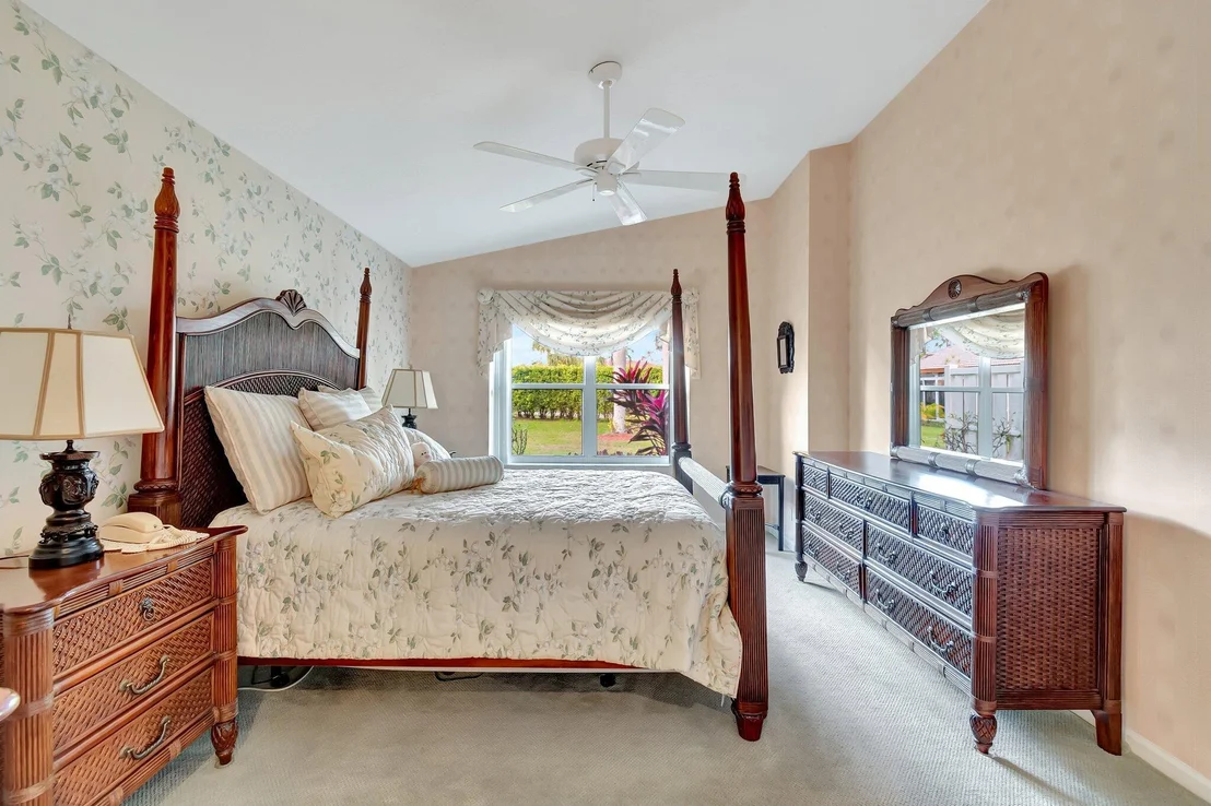 Photo of 5875 Seashell Terrace