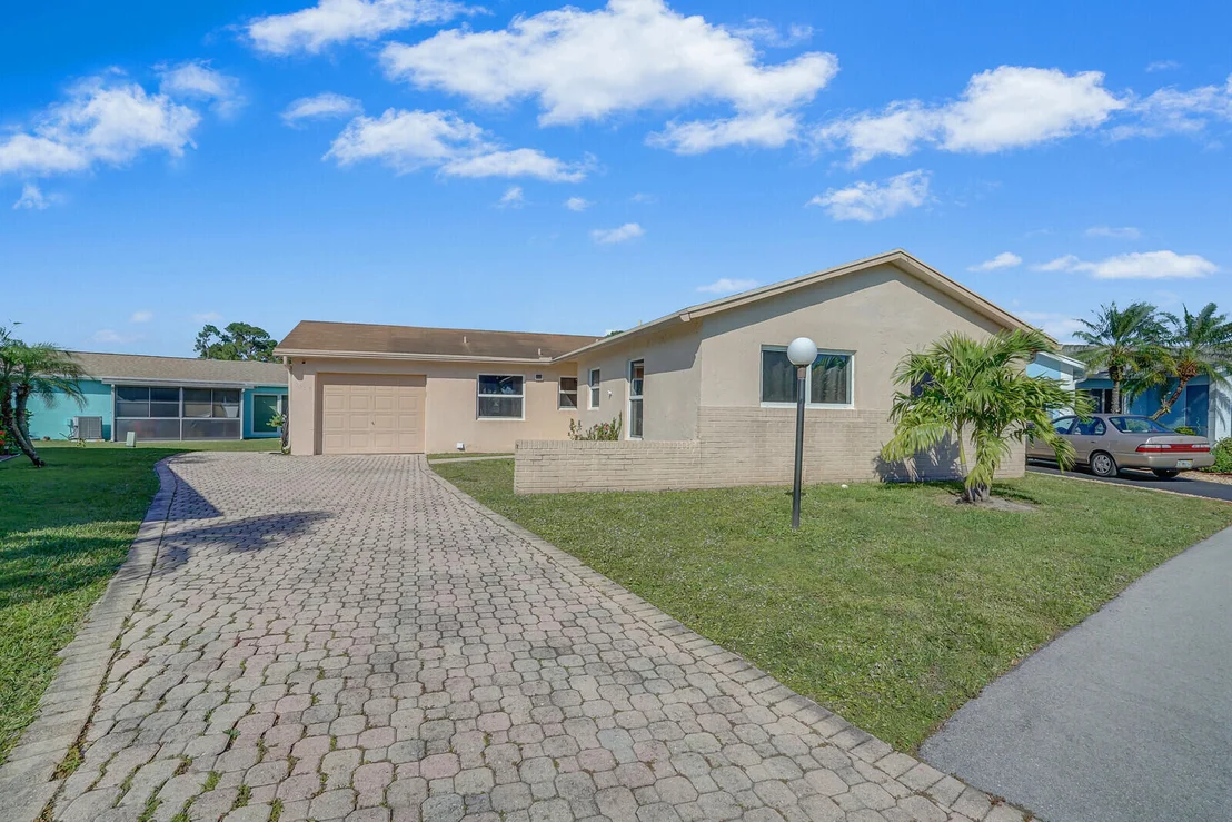 Photo of 4467 Pine Park Circle