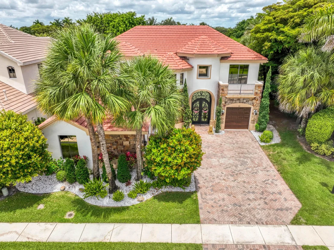 Photo of 3581 Collonade Drive