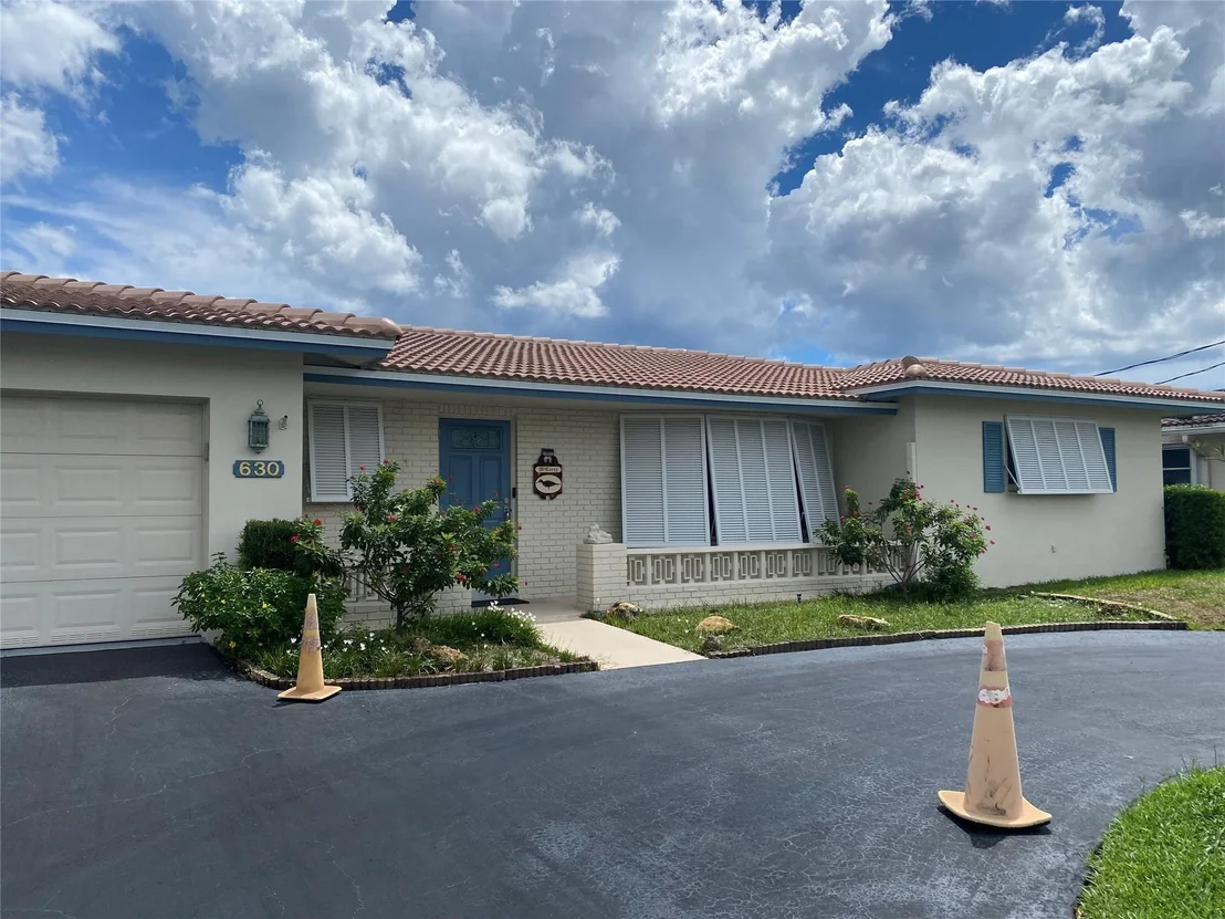 Photo of 630 SE 6th Avenue