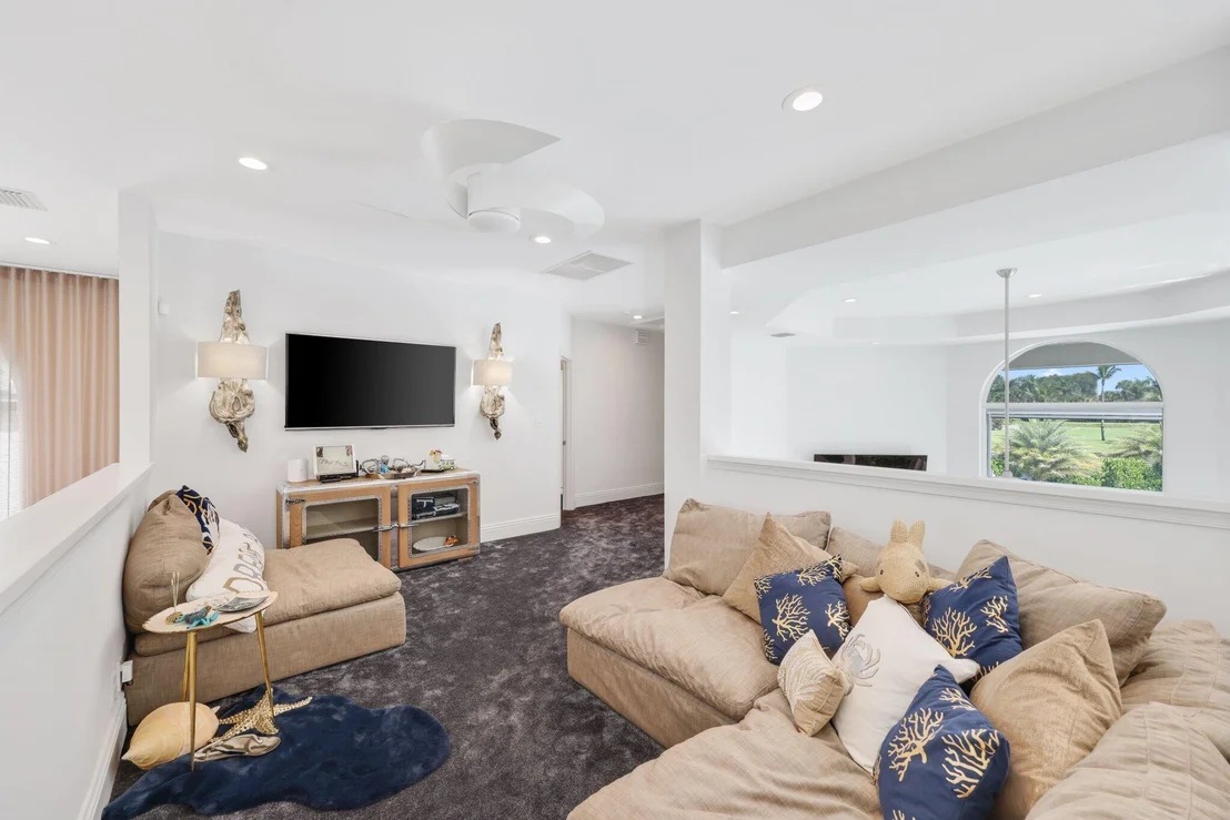 Photo of 2466 NW 61ST DIAGONAL Road