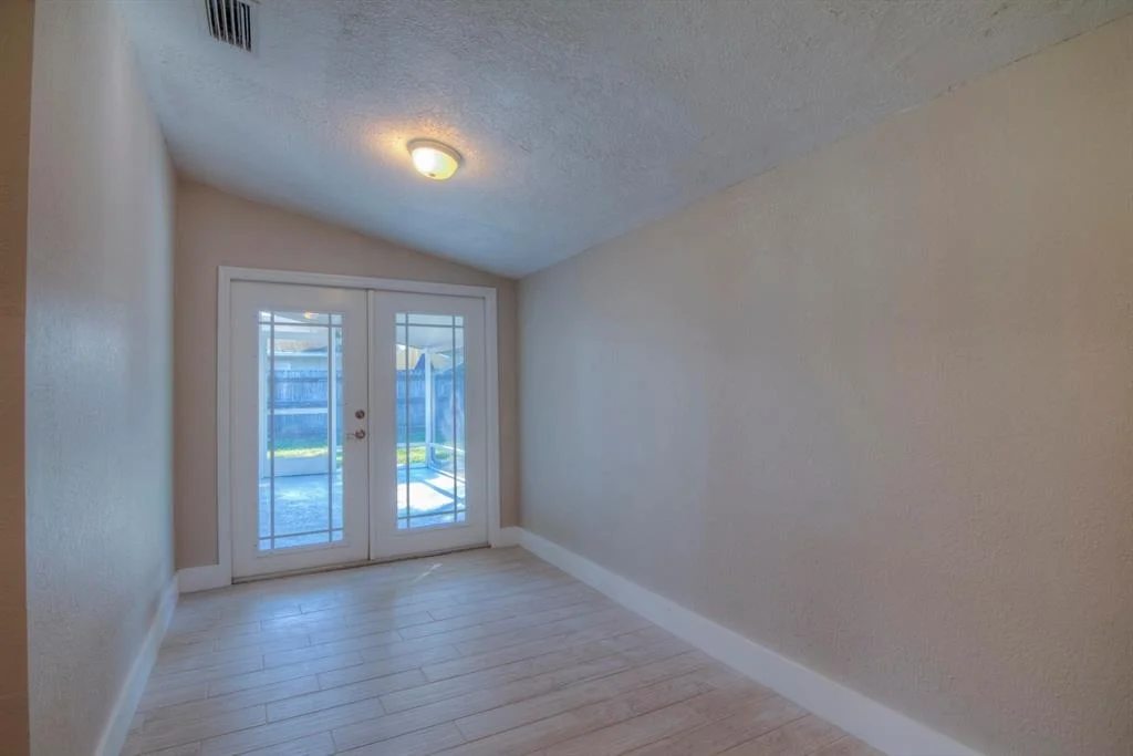 Photo of 1006 Comanche Street