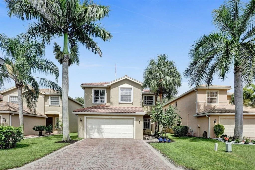 Photo of 10597 Cocobolo Way