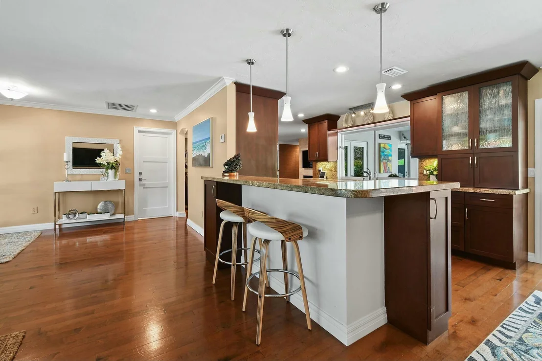 Photo of 801 N Anchorage Drive