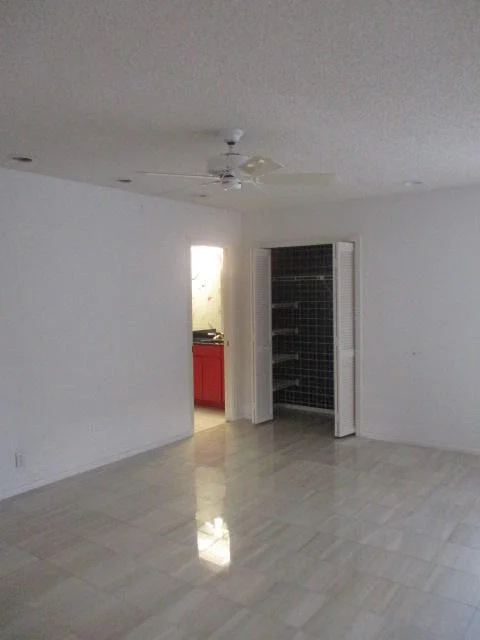 Photo of 3850 Live Oak Boulevard