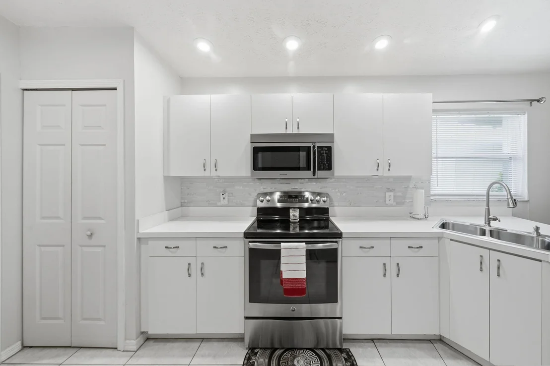 Photo of 6644 PICANTE Circle