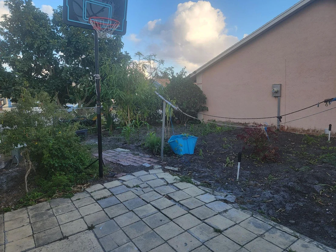 Photo of 6146 Moonbeam Drive
