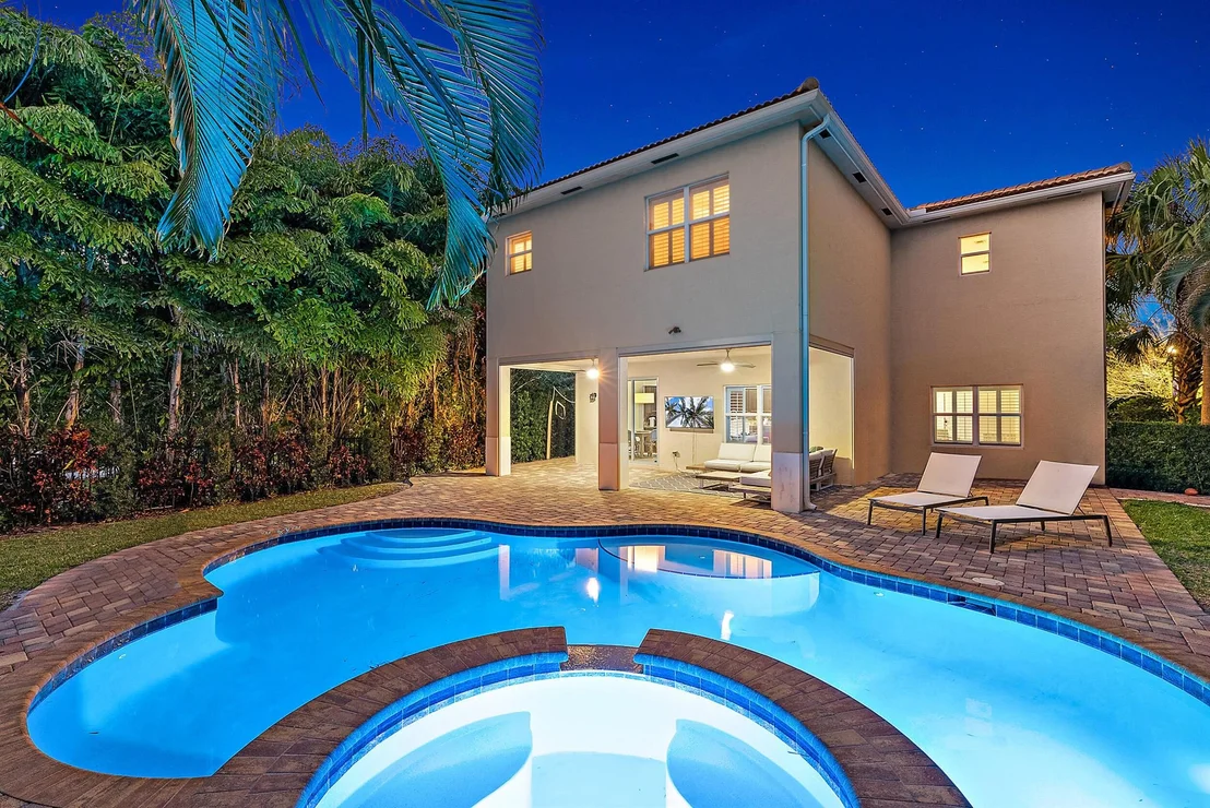 Photo of 110 Crab Cay Way