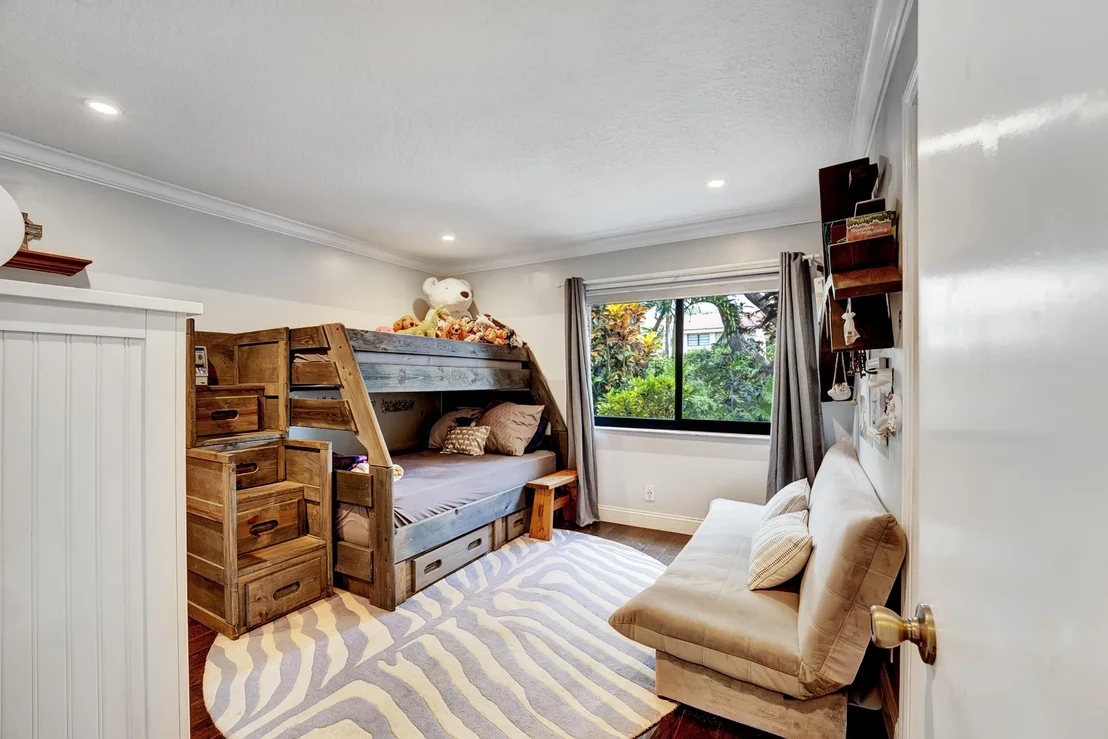 Photo of 6366 Pond Apple Road