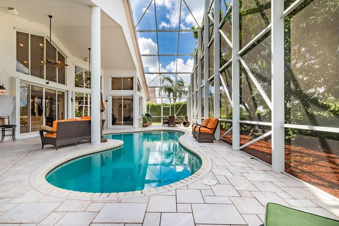 Photo of 8591 Rolling Hills Boulevard