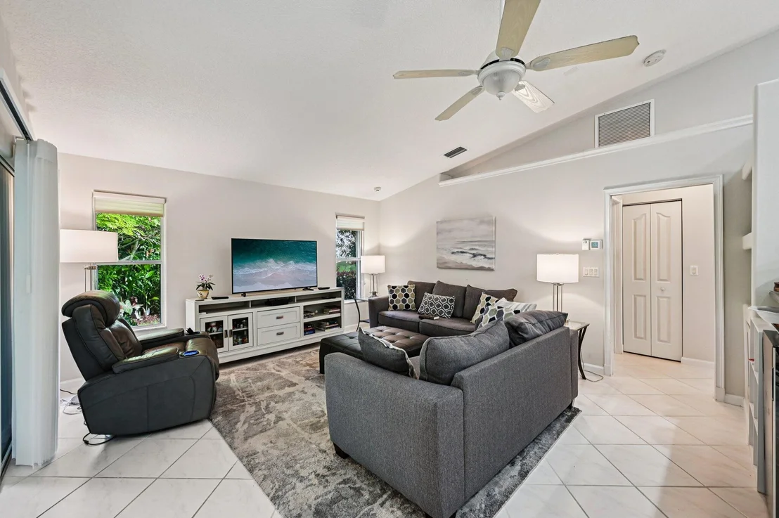 Photo of 231 Sparrow Point
