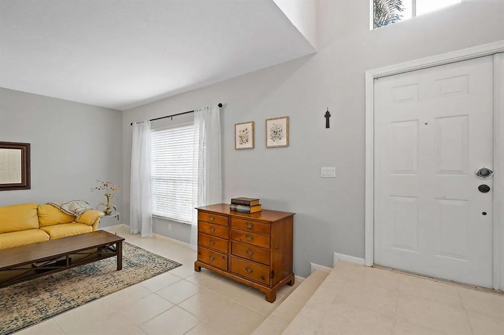 Photo of 107 Bent Tree Drive