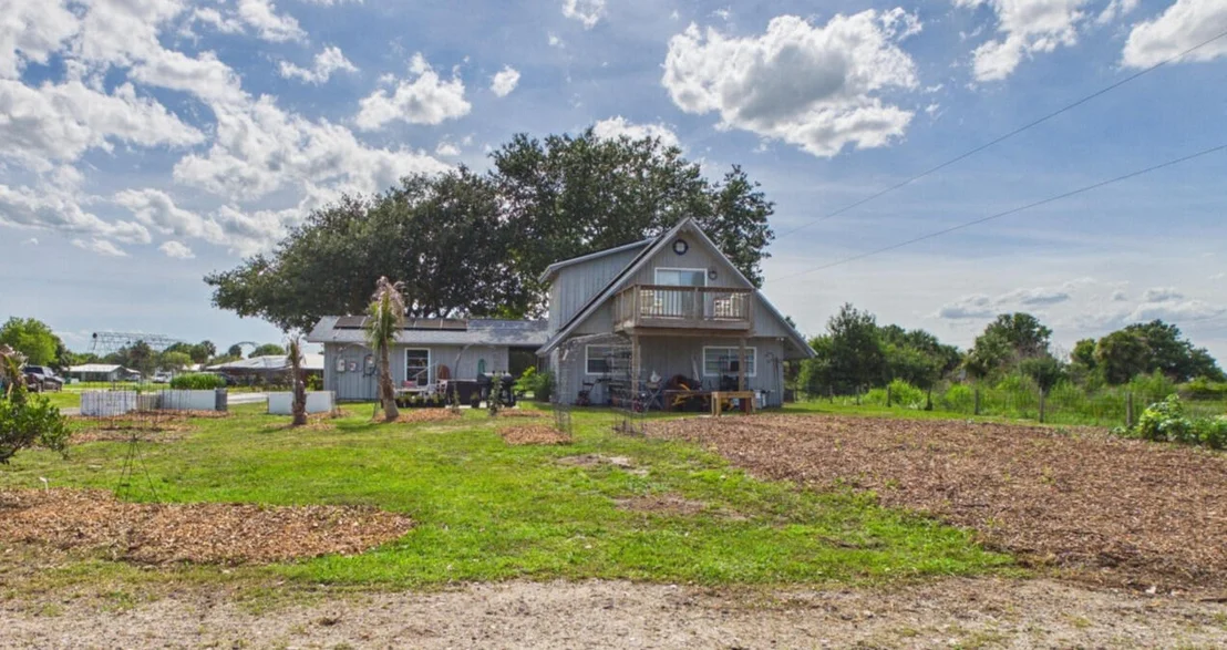 Photo of 136 SW 85th Avenue