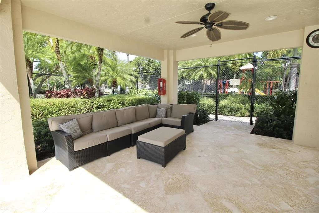 Photo of 114 Laurel Way