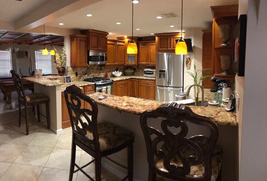 Photo of 819 Colonial Road